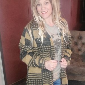 Plus Size Plaid Shacket